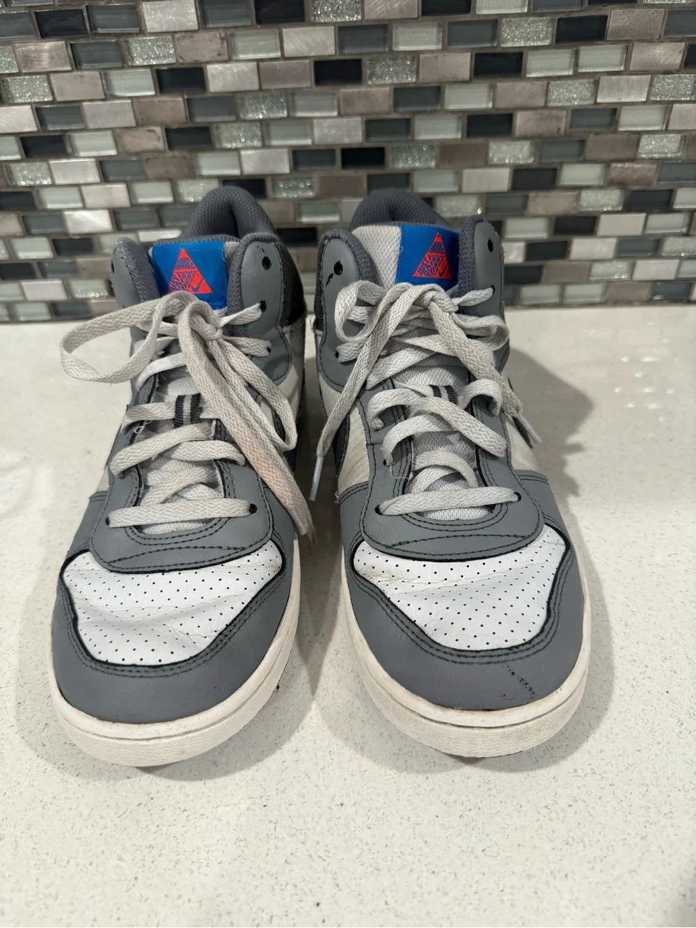 Nike Court Borough Mid Sneakers Gray/White Size 7Y Athletic Shoes